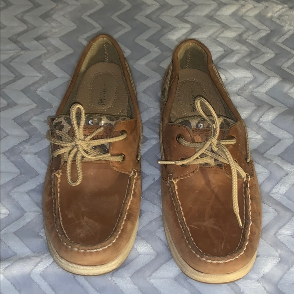 Leopard sequined Sperrys